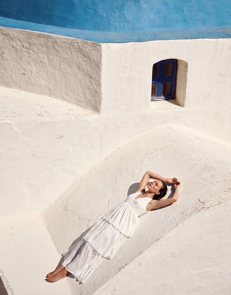 Elegance finds its most powerful expression in simplicity.
#allsences